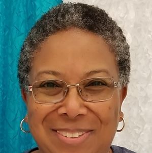 Meet your Posher, Quintella